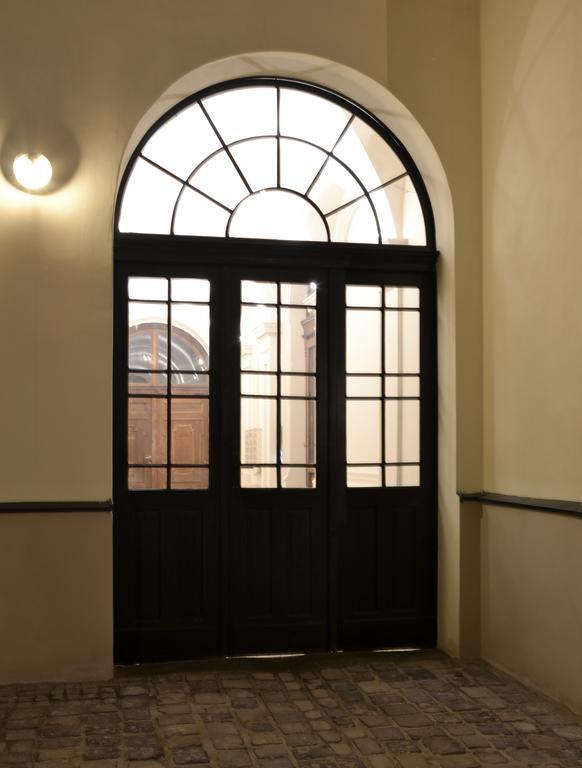 777 * Cracovia