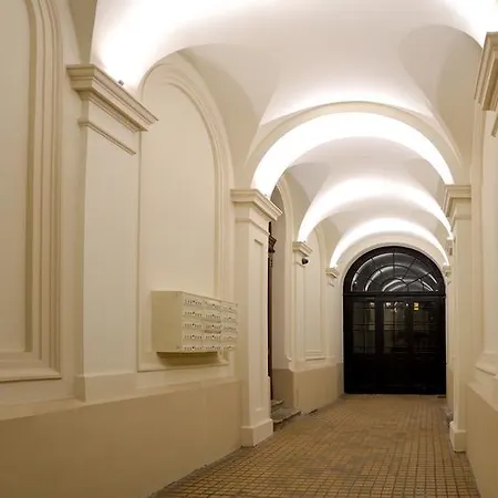 777 Apartaments Krakau Exterior foto