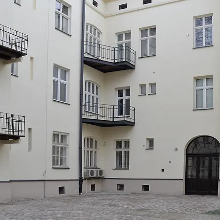 777 Apartaments Krakau Exterior foto