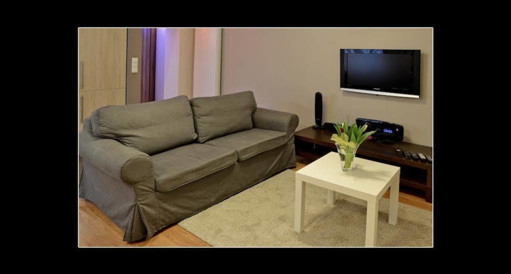 777 Apartment *